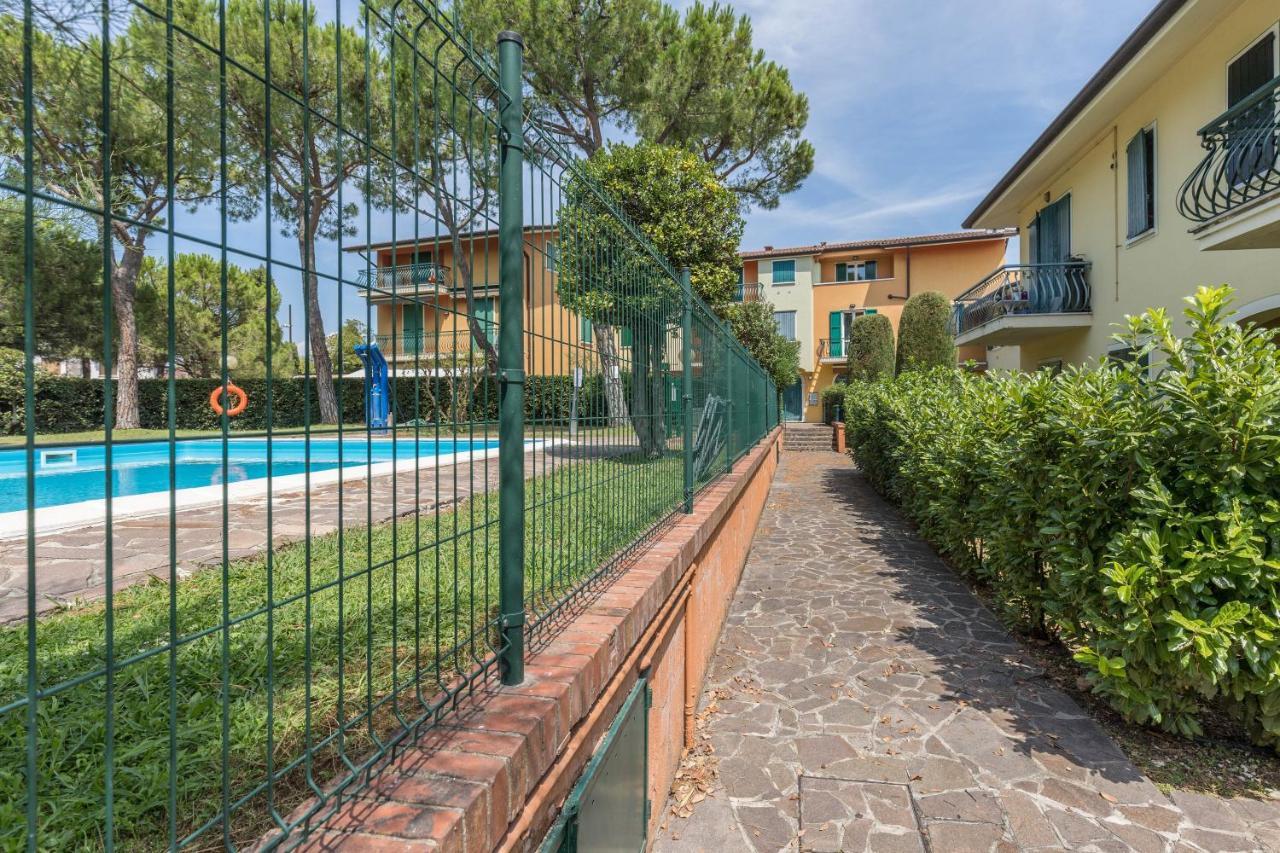 Appartamento Campiello Sirmione Bagian luar foto