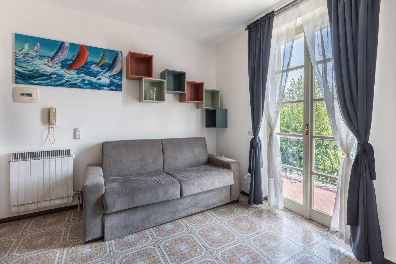 Appartamento Campiello Sirmione Bagian luar foto